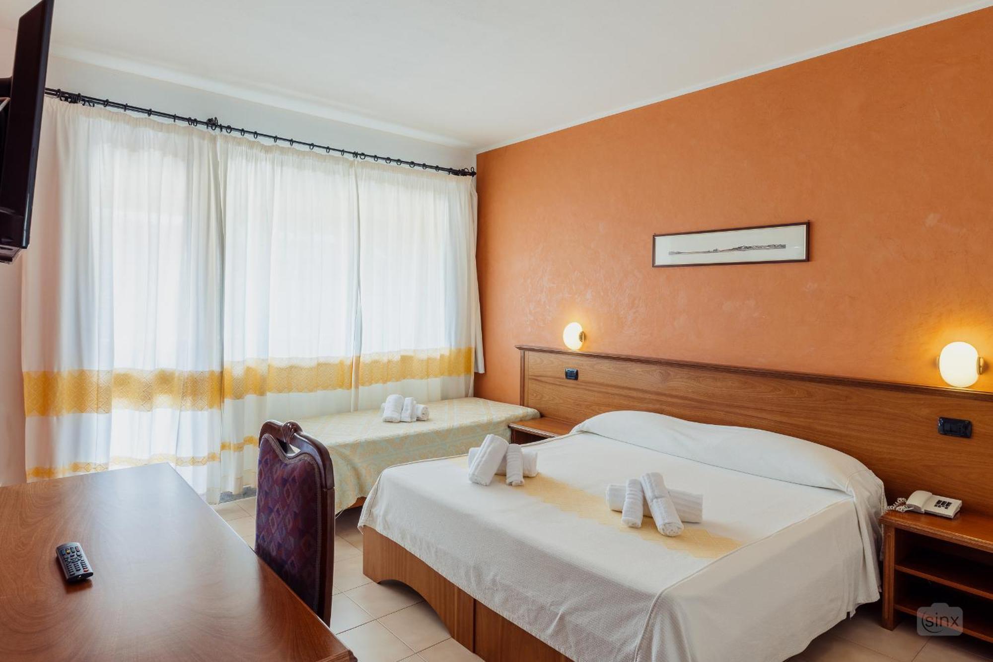 Malaspina Hotel & Resort Bosa Eksteriør billede